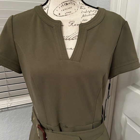 NWT Karl Lagerfeld Army Green dress with belt, Sz 6 - Picture 2 of 4